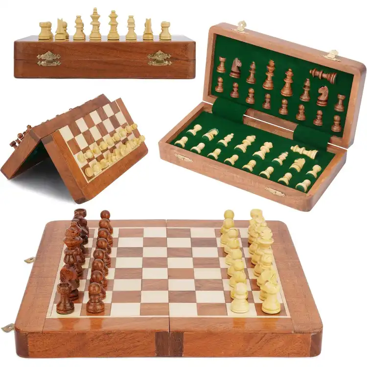 Ajedrez de madera magnético pequeño